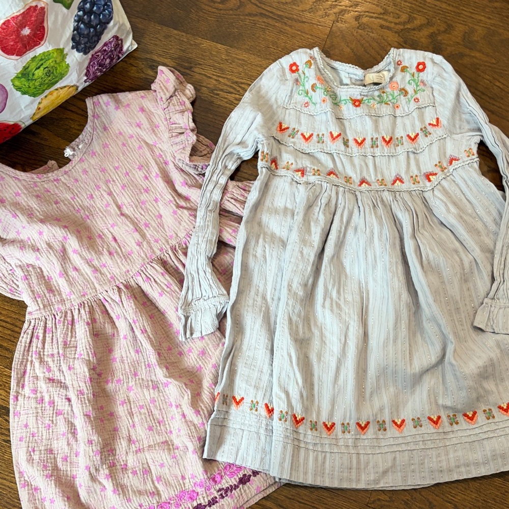 Long sleeve and short sleeve dresses